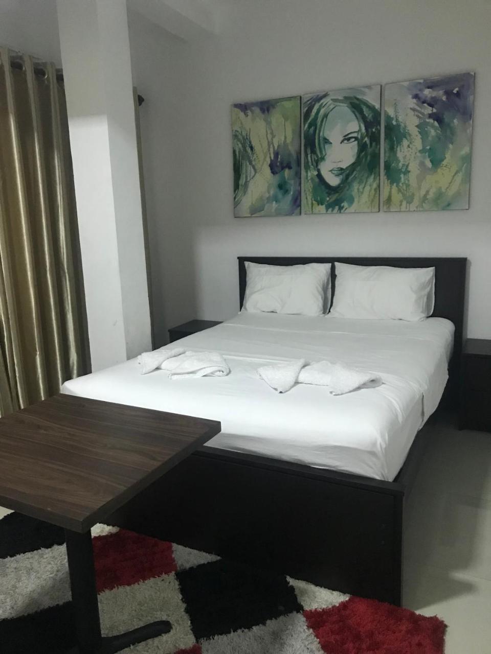 Alina Budget Hotel Kaduwela Eksteriør bilde